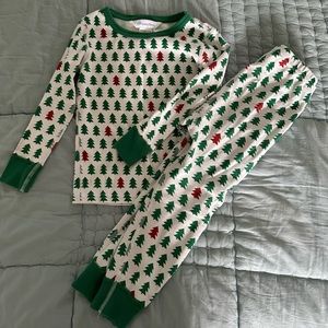 The Company Store 4T snug-fit Holiday/Winter PJ set